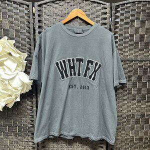 White Fox Gray Pull-over Spellout T-Shirt Size L/XL